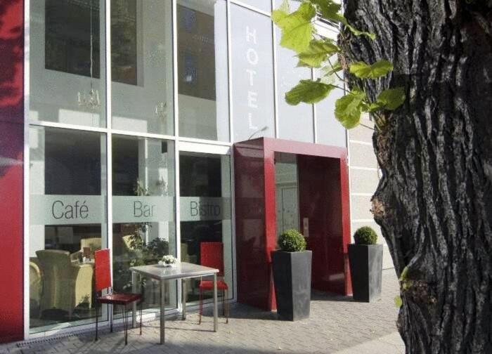Hotel Berlin - Greenline Hotel Zossen Exteriör bild